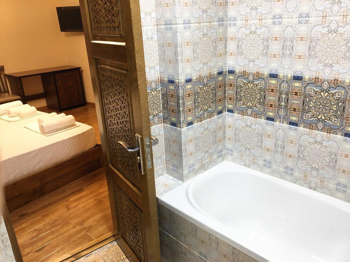 Old House Hotel بخارى المظهر الخارجي الصورة