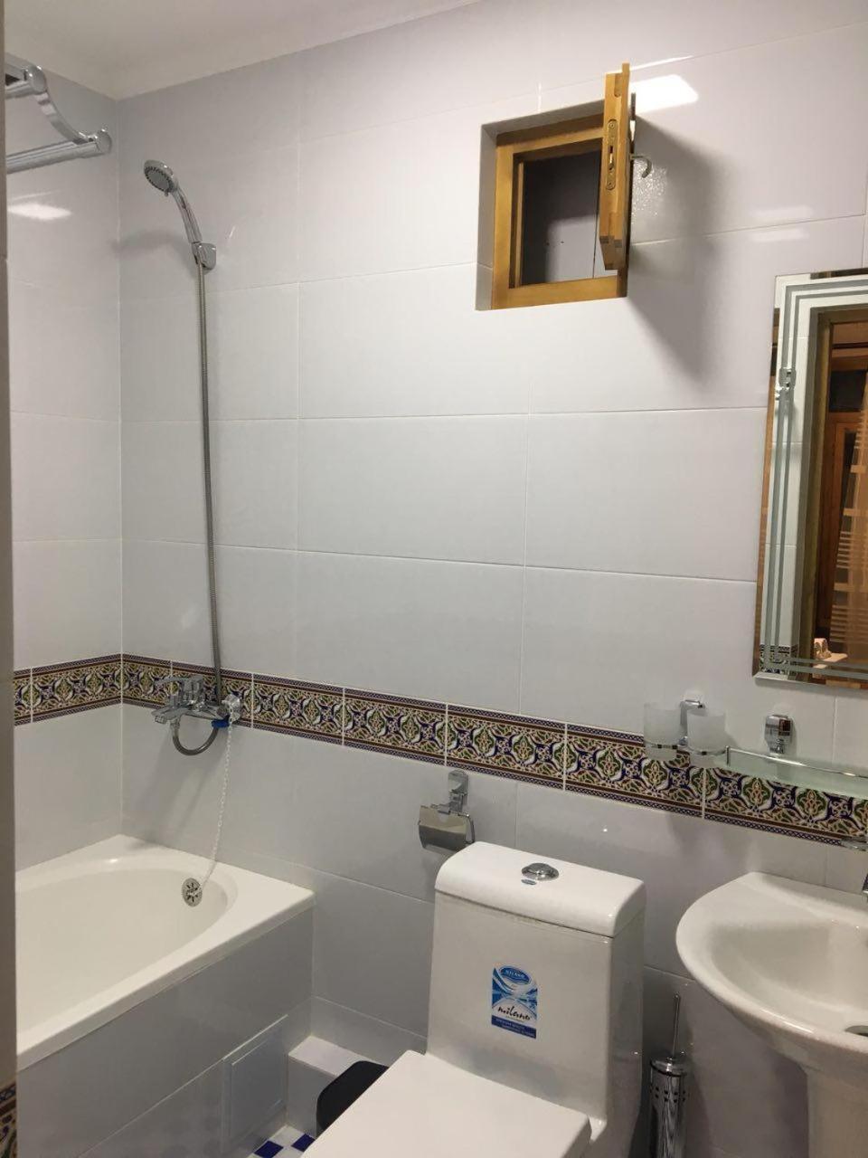 Old House Hotel بخارى المظهر الخارجي الصورة