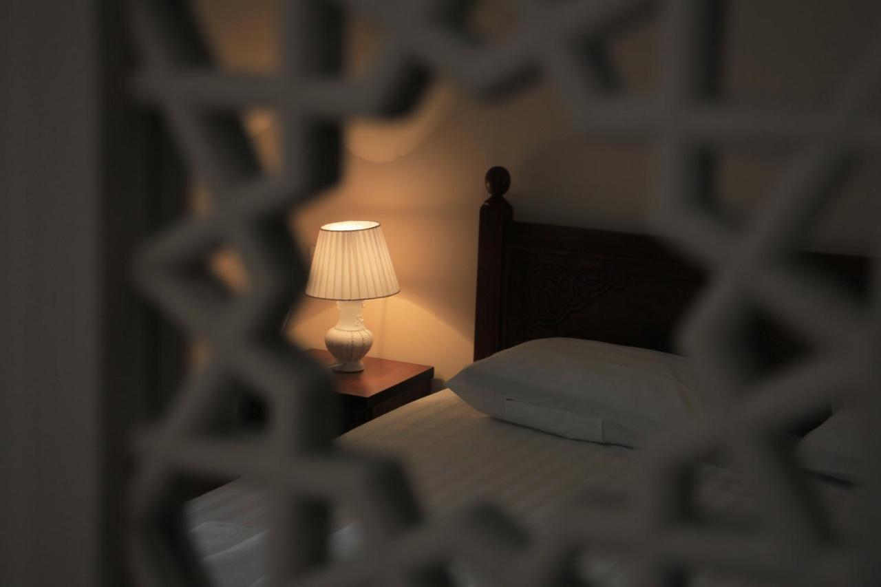 Old House Hotel بخارى المظهر الخارجي الصورة
