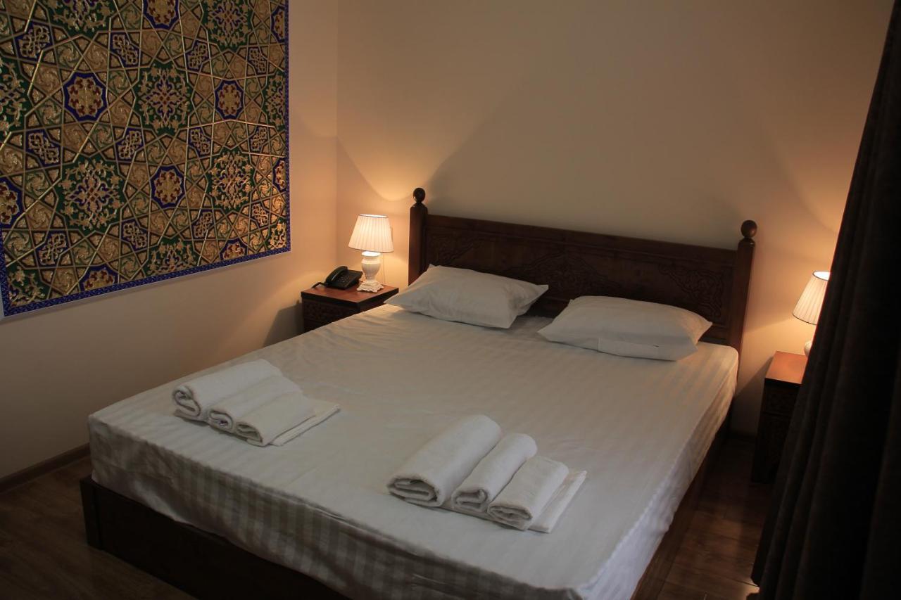 Old House Hotel بخارى المظهر الخارجي الصورة
