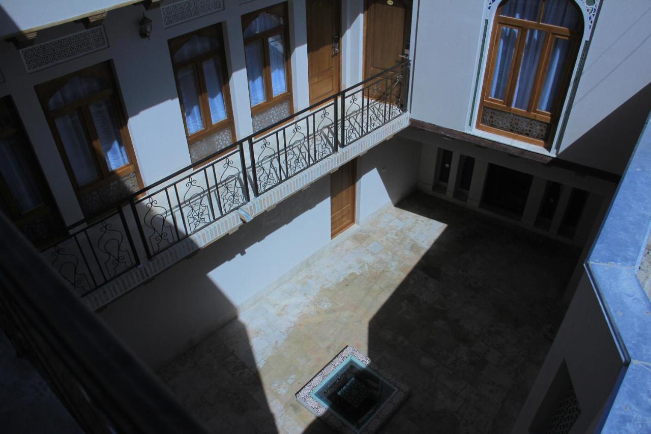 Old House Hotel بخارى المظهر الخارجي الصورة